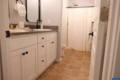 2432 Robbins Way Wy, Lebanon, OR 97355 - Photo 15