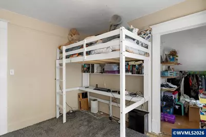 8032 Liberty Rd S, Salem, OR 97306 - Photo 31