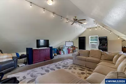 8032 Liberty Rd S, Salem, OR 97306 - Photo 35