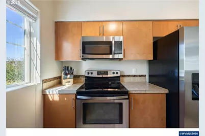 10834 NE Holly St, Hillsboro, OR 97006 - Photo 5