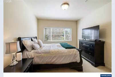 10834 NE Holly St, Hillsboro, OR 97006 - Photo 17