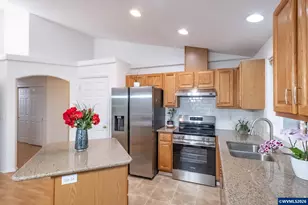 2147 Edgemont St SE, Albany, OR 97321 - Photo 3