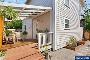 550 SW B Ave, Corvallis, OR 97333 - Photo 9