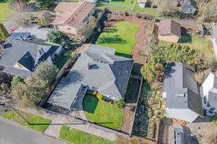 368 S 6th St, Independence, OR 97351 - Photo 41