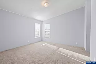 860 W Ellendale Ave, Dallas, OR 97338 - Photo 27