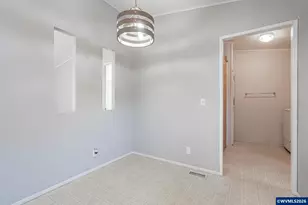 860 W Ellendale Ave, Dallas, OR 97338 - Photo 25