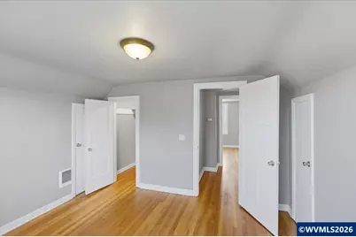 750 E Oak St, Lebanon, OR 97355 - Photo 23