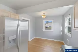 750 E Oak St, Lebanon, OR 97355 - Photo 27