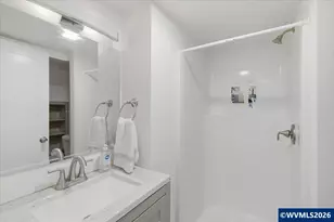 750 E Oak St, Lebanon, OR 97355 - Photo 17