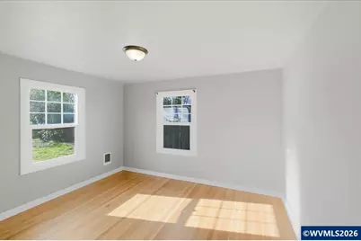 750 E Oak St, Lebanon, OR 97355 - Photo 5