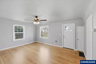 750 E Oak St, Lebanon, OR 97355 - Photo 9