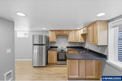 750 E Oak St, Lebanon, OR 97355 - Photo 7