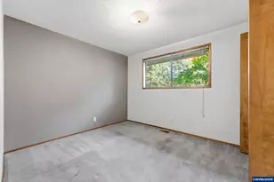 30684 Peterson Rd, Corvallis, OR 97333 - Photo 23