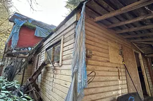 995 Parry Rd, Falls City, OR 97344 - Photo 7