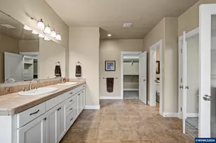 5830 Pikes Pass St SE, Salem, OR 97306 - Photo 25