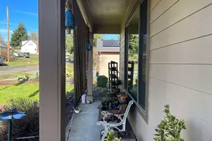 408 SW Oak St, Willamina, OR 97396 - Photo 7