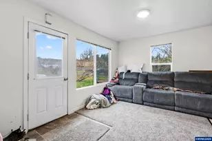 5351 Osage St, Sweet Home, OR 97386 - Photo 3