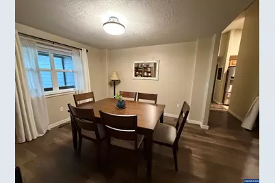 2921 NW 19th St, Redmond, OR 97756 - Photo 3