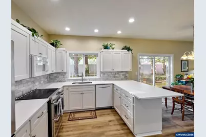 672 Lakefair Pl N, Keizer, OR 97303 - Photo 13