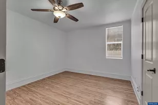 621 SE 4th Ave, Albany, OR 97231 - Photo 11