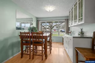 1562 SW Levens St, Dallas, OR 97338 - Photo 9