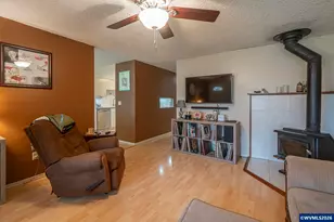 1562 SW Levens St, Dallas, OR 97338 - Photo 7