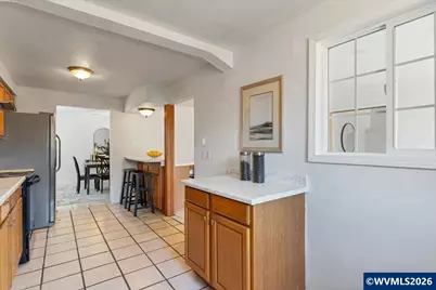 1035 Sparrow Dr NE, Salem, OR 97301 - Photo 19