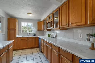 1035 Sparrow Dr NE, Salem, OR 97301 - Photo 21