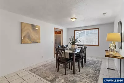 1035 Sparrow Dr NE, Salem, OR 97301 - Photo 13