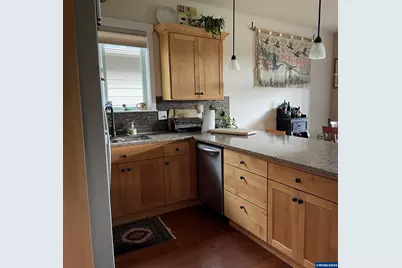 2149 SE Magnolia Av, Dallas, OR 97338 - Photo 13