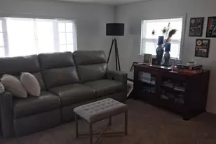 16901 SE Division St, Portland, OR 97236 - Photo 7