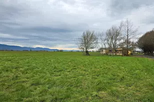 30540 Priceboro Dr, Harrisburg, OR 97446 - Photo 3