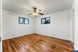 2398 32nd Av, Salem, OR 97301 - Photo 23