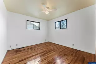 2398 32nd Av, Salem, OR 97301 - Photo 21