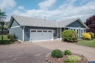 3425 Southwood Dr, Philomath, OR 97370 - Photo 1