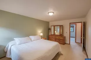 3425 Southwood Dr, Philomath, OR 97370 - Photo 19