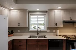 3425 Southwood Dr, Philomath, OR 97370 - Photo 13