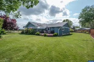 3425 Southwood Dr, Philomath, OR 97370 - Photo 3