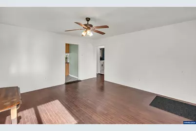 605 Hickory St NE, Salem, OR 97301 - Photo 7