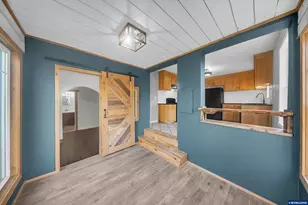 605 Hickory St NE, Salem, OR 97301 - Photo 23