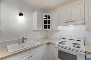 3668 SE Peck Av, Salem, OR 97302 - Photo 15