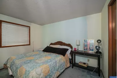 1526 Royalty Dr NE, Salem, OR 97301 - Photo 23