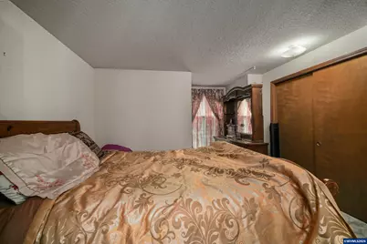 1526 Royalty Dr NE, Salem, OR 97301 - Photo 15