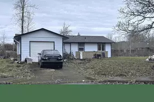 347 S Spruce Ct, Independence, OR 97351 - Photo 1