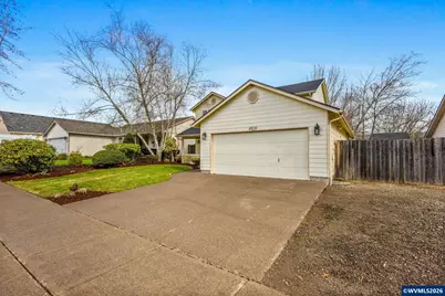 4820 Rebecca St NE, Salem, OR 97305 - Photo 3