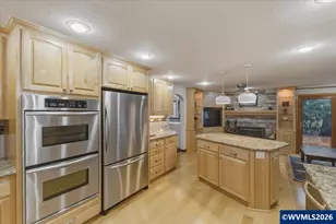 1330 Linnwood Dr NE, Albany, OR 97322 - Photo 21