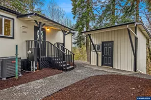 1598 40th Ln, Sweet Home, OR 97386 - Photo 31