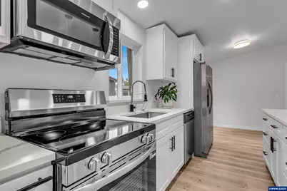 1598 40th Ln, Sweet Home, OR 97386 - Photo 15