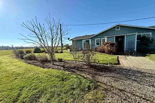 39340 Shelburn Dr, Scio, OR 97374 - Photo 7