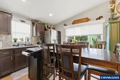 620 SE 2nd Av, Canby, OR 97013 - Photo 21